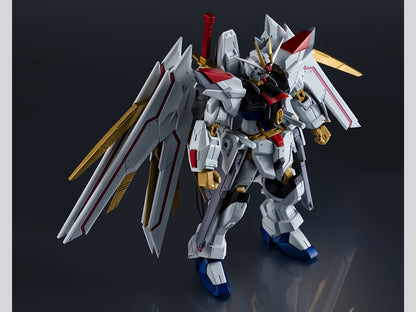 GUNDAM - GUNDAM UNIVERSE ZGMF/A-262PD-P Mighty Strike Freedom Gundam (PRE-BUILT ARTICULATION GUNDAM)